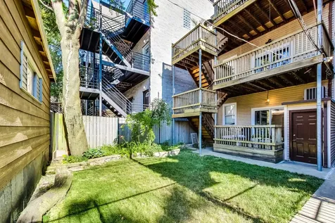 2141 West Crystal Street Chicago IL 60622