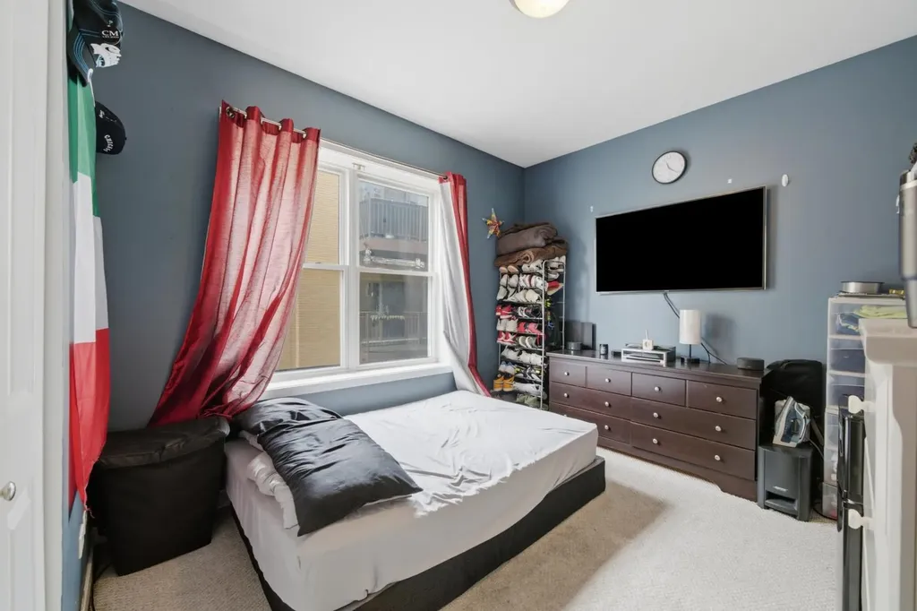 3008 West Addison Street Chicago IL 60618
