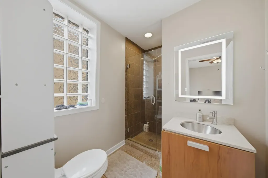 3008 West Addison Street Chicago IL 60618