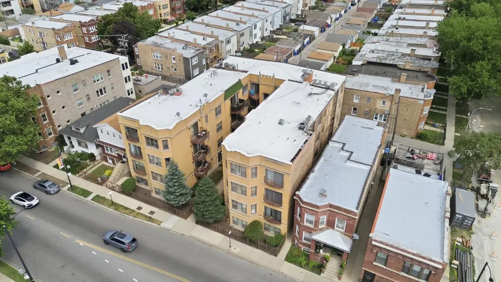 3008 West Addison Street Chicago IL 60618