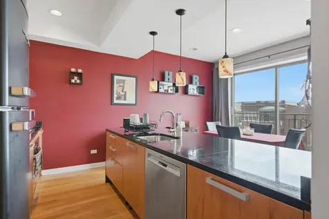 3008 West Addison Street Chicago IL 60618