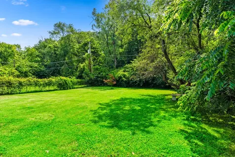 5406 North Longwood Drive Peoria IL 61614