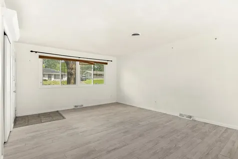 5406 North Longwood Drive Peoria IL 61614