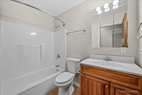 136 Scott Drive East Dundee IL 60118