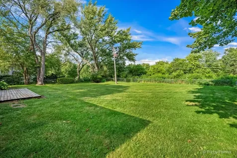 136 Scott Drive East Dundee IL 60118
