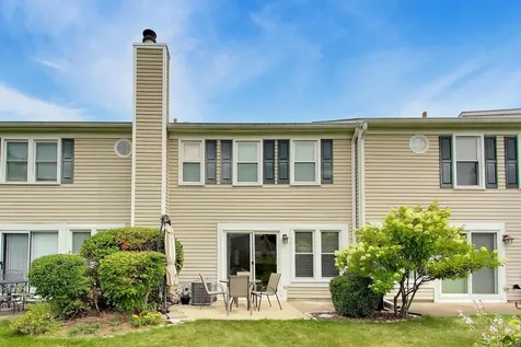 1711 Vermont Drive Elk Grove Village IL 60007