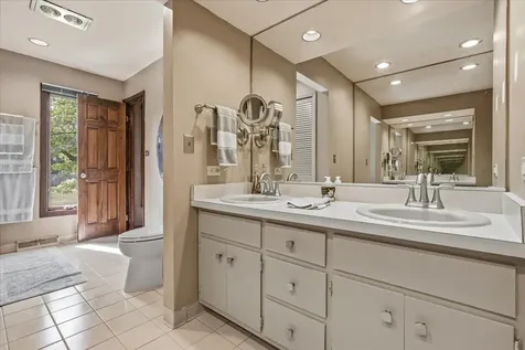318 North Brookshore Drive Shorewood IL 60404