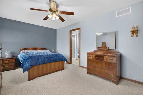 723 O Toole Drive Minooka IL 60447