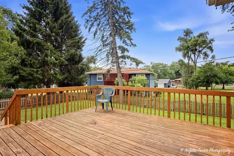 1401 Channel Beach Avenue Johnsburg IL 60051