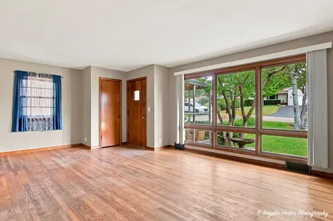 1401 Channel Beach Avenue Johnsburg IL 60051