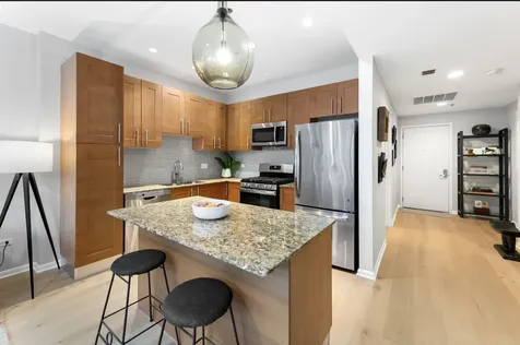 225 South Sangamon Street Chicago IL 60607