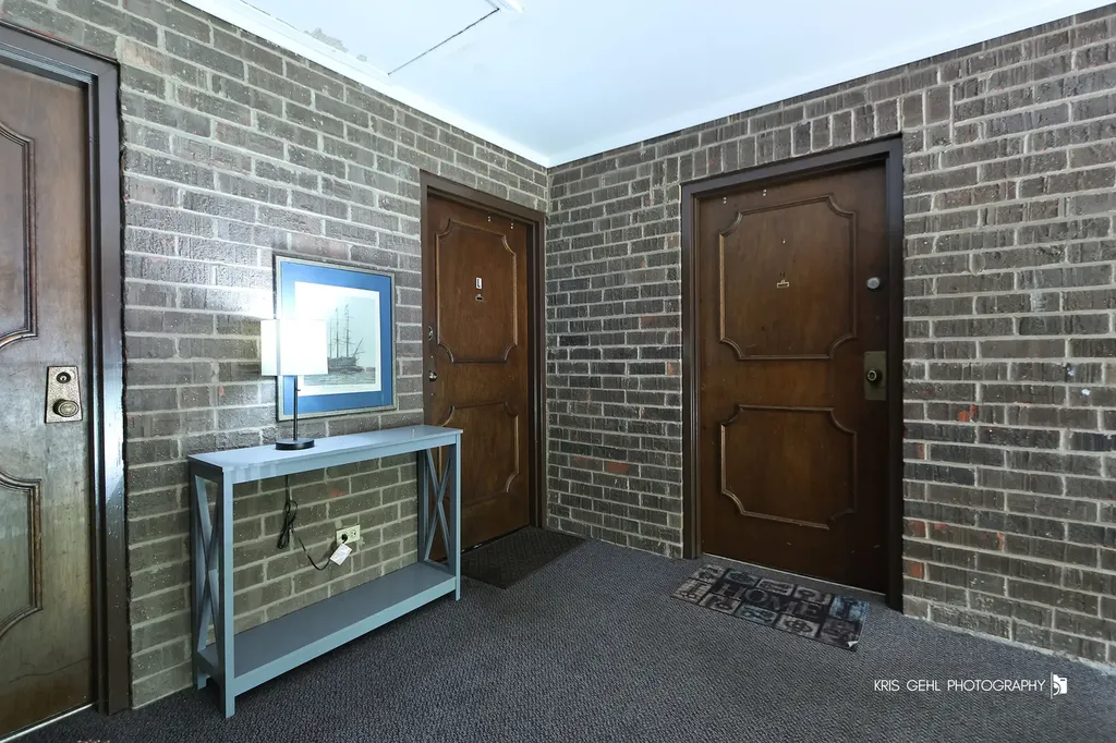 224 East Bailey Road Naperville IL 60565