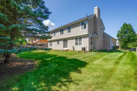 1713 Nathan Lane Libertyville IL 60048