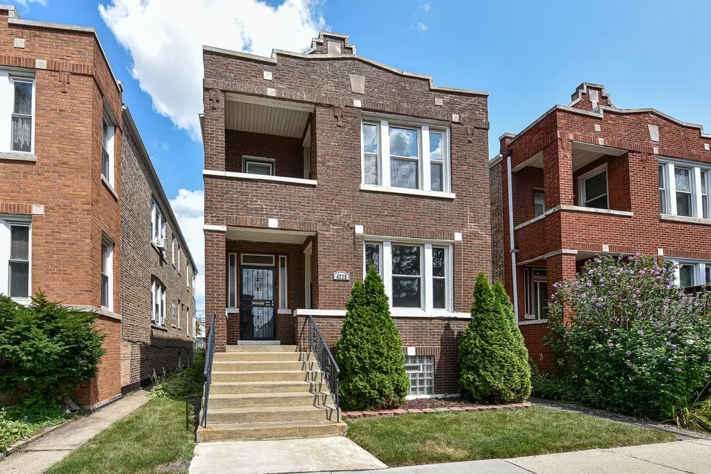 4225 South California Avenue Chicago IL 60632