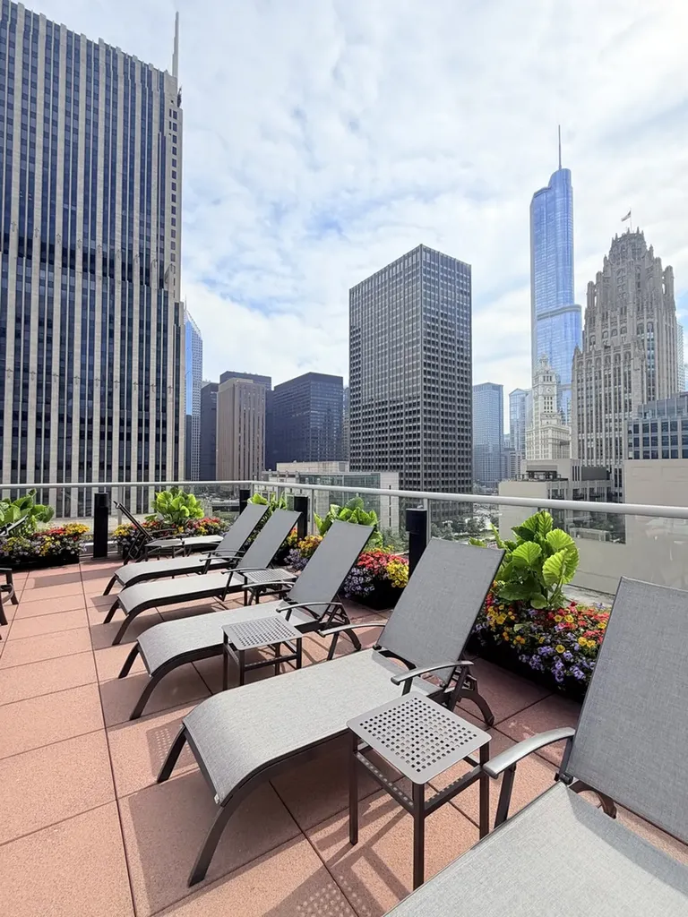 240 East Illinois Street Chicago IL 60611