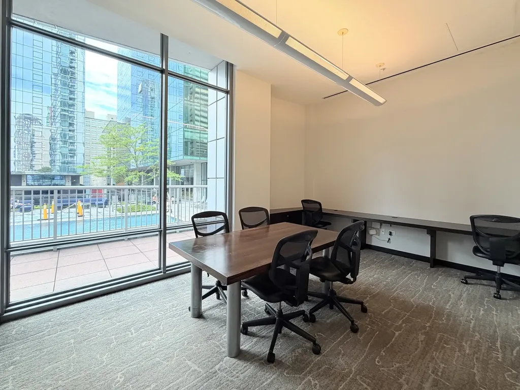 240 East Illinois Street Chicago IL 60611