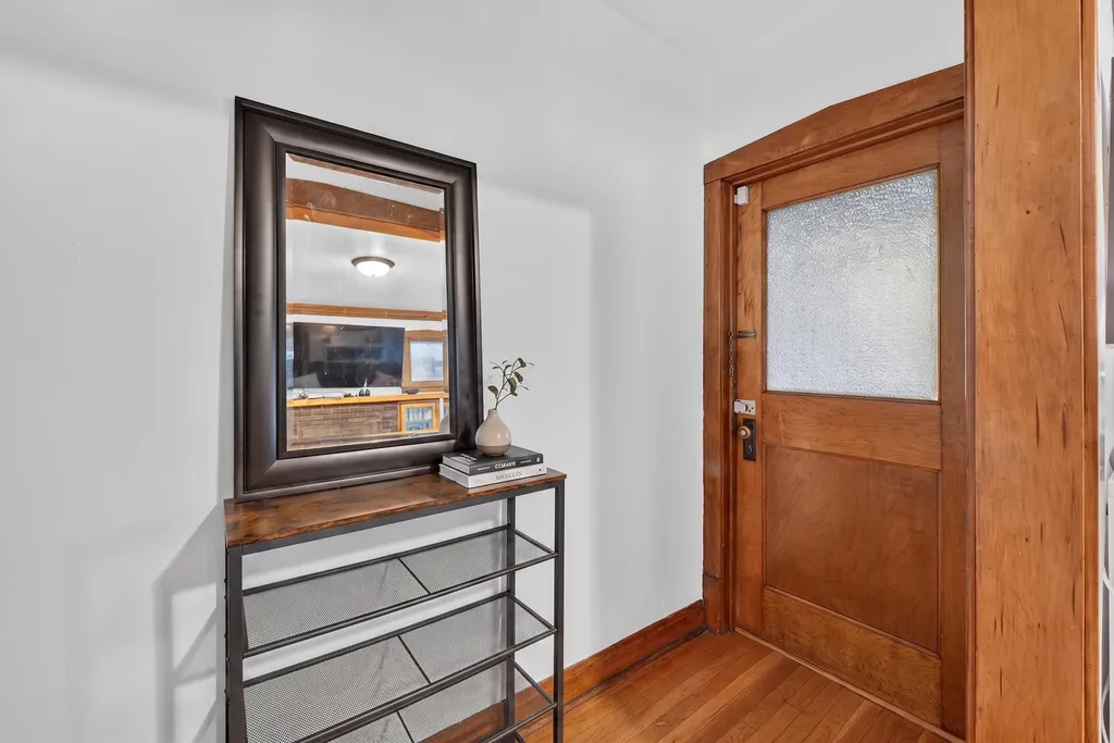 2926 North Avers Avenue Chicago IL 60618