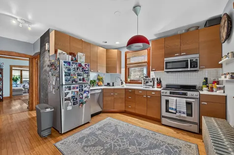 2926 North Avers Avenue Chicago IL 60618