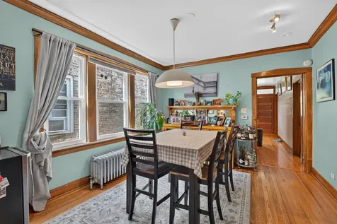2926 North Avers Avenue Chicago IL 60618