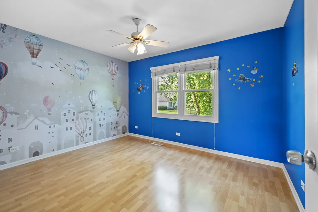 17 Cherrywood Drive Schaumburg IL 60194