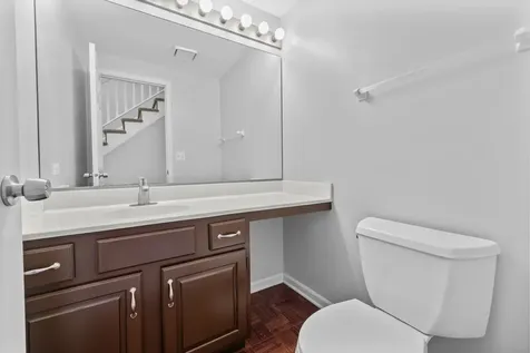 17 Cherrywood Drive Schaumburg IL 60194