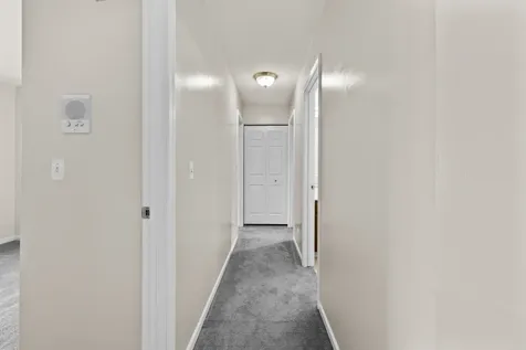 17 Cherrywood Drive Schaumburg IL 60194