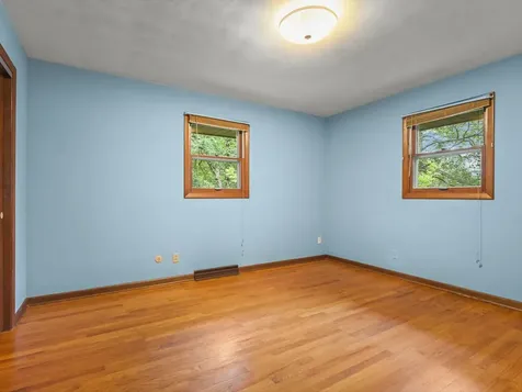 4367 Shorewood Drive Rockford IL 61101