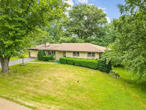 4367 Shorewood Drive Rockford IL 61101