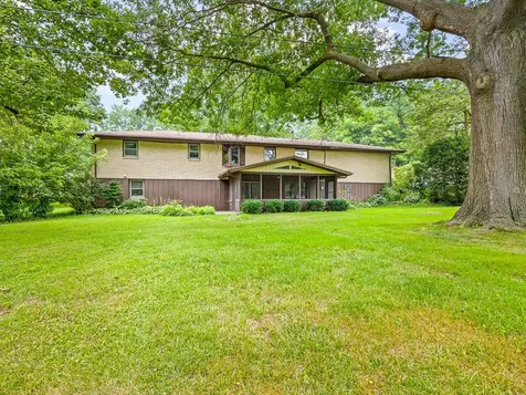 4367 Shorewood Drive Rockford IL 61101
