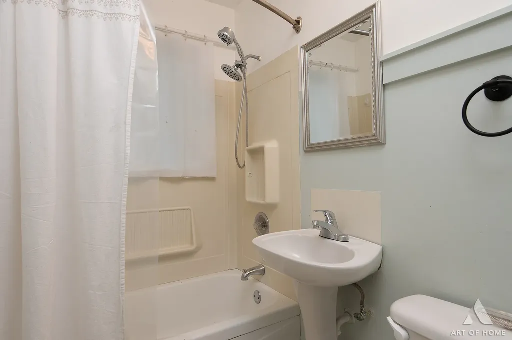 7756 Chestnut Avenue Woodridge IL 60517