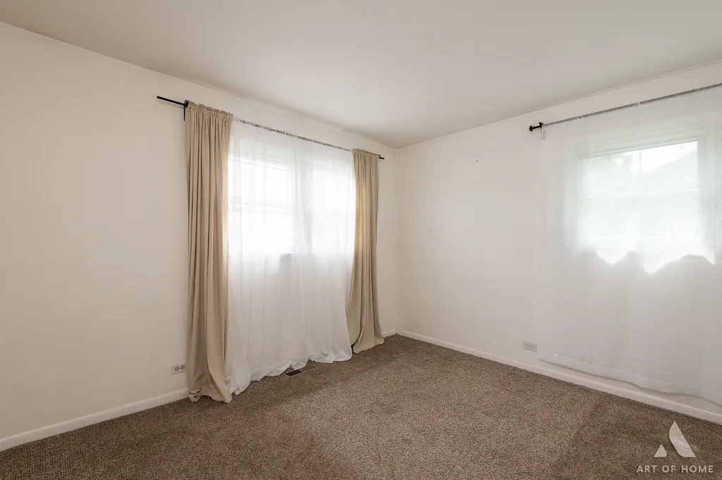 7756 Chestnut Avenue Woodridge IL 60517