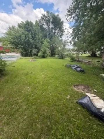 318 12TH Street East Moline IL 61244