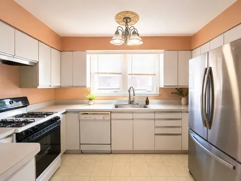 7030 West Wrightwood Avenue Chicago IL 60707