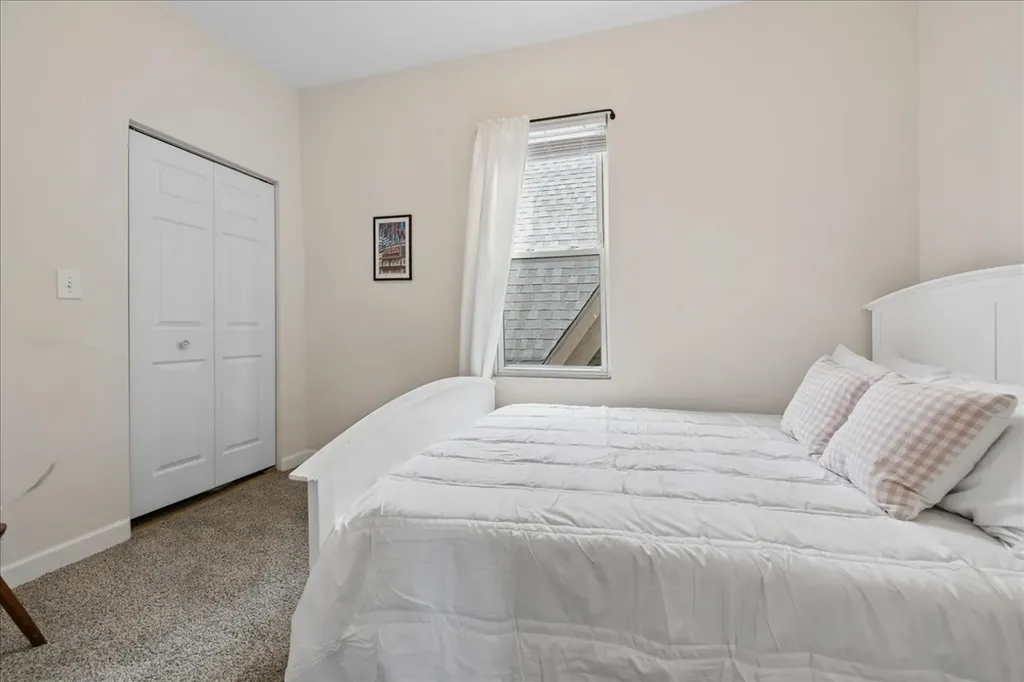 2835 West Wellington Avenue Chicago IL 60618