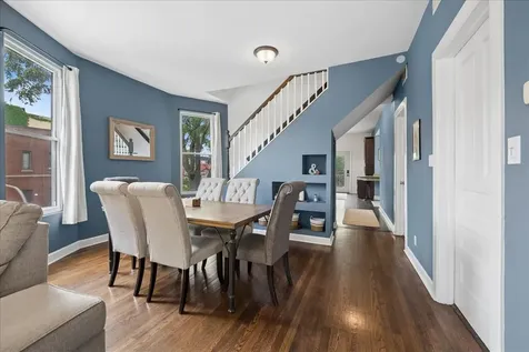 2835 West Wellington Avenue Chicago IL 60618