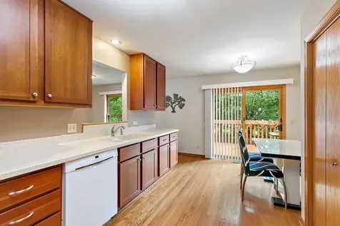 17 Garden Crescent Court Elgin IL 60123