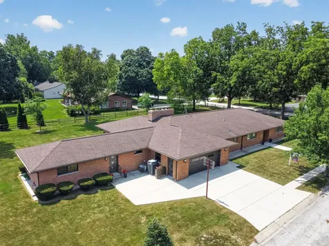 601 Marion Avenue St. Charles IL 60174