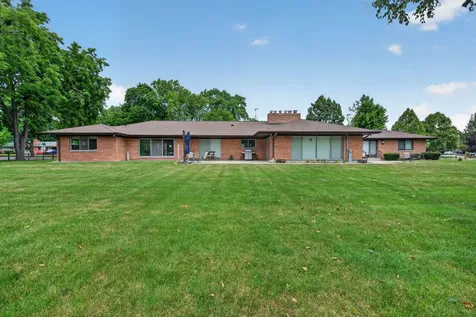 601 Marion Avenue St. Charles IL 60174