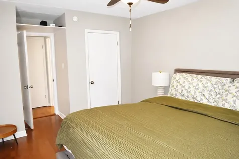 109 South Elmwood Avenue Oak Park IL 60302