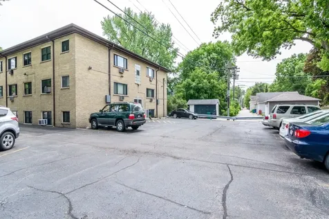 109 South Elmwood Avenue Oak Park IL 60302