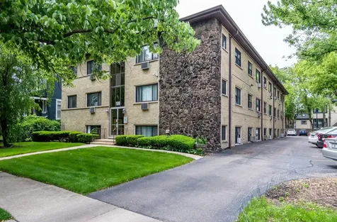 109 South Elmwood Avenue Oak Park IL 60302