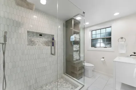 617 South Glendale Lane Mount Prospect IL 60056