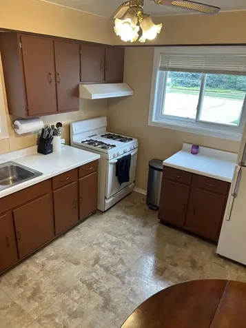 7521 Arcadia Street Morton Grove IL 60053