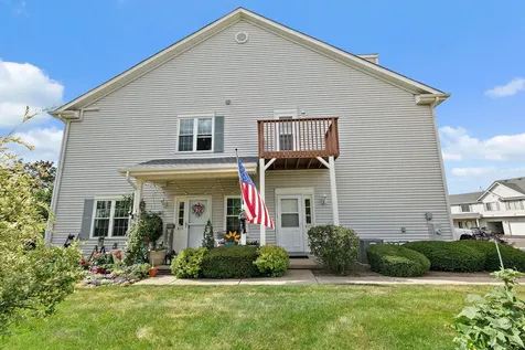 1073 Castleshire Drive Woodstock IL 60098