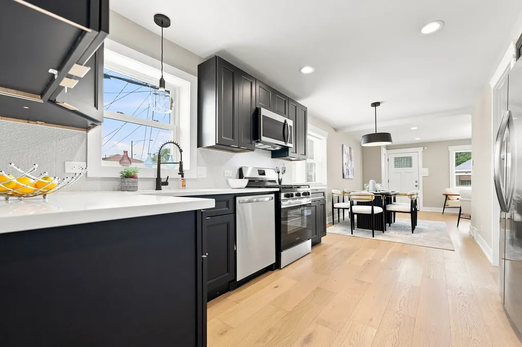 9314 South Colfax Avenue Chicago IL 60617