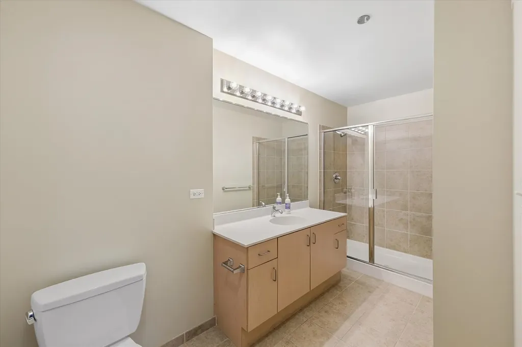 1720 South Michigan Avenue Chicago IL 60616