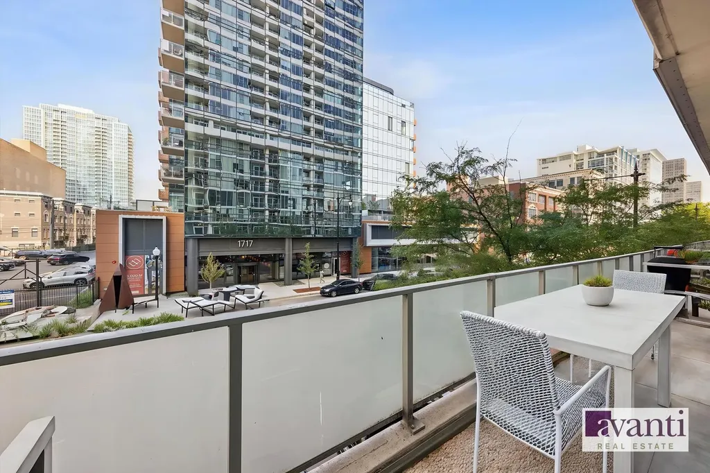 1720 South Michigan Avenue Chicago IL 60616
