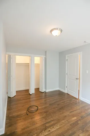 6803 North Ridge Boulevard Chicago IL 60645