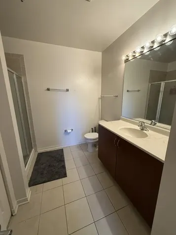 437 West Division Street Chicago IL 60610