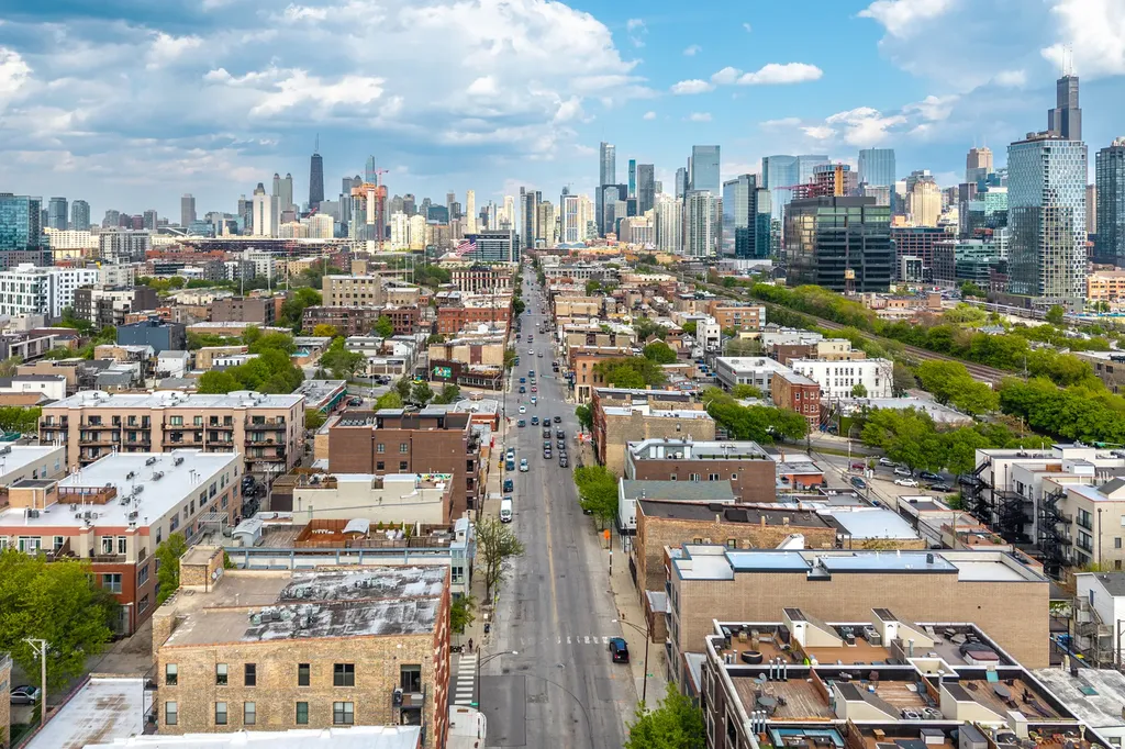 1347 West Grand Avenue Chicago IL 60642